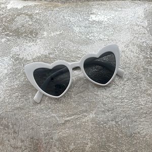 Bride white heart sunglasses